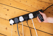 Load image into Gallery viewer, Wireless Remote Control 5 Gang Extension Lead