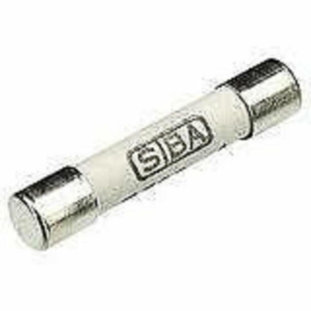2 X T1A 500volt Slow Blow Ceramic fuse. 32 X 6.3mm. Used in Test Equipment