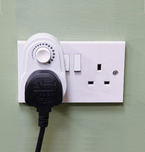 Load image into Gallery viewer, 2 x Plug-in Adjustable Dimmer Switch for Home Lamps